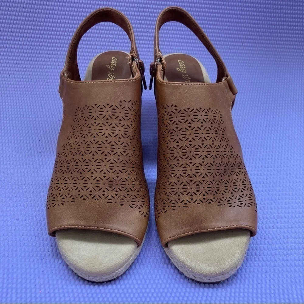 Easy Street Women's Stacy Wedge Sandals Tan Woman's 8 M Side zipper Open toe